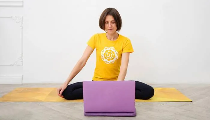 Clases de Yoga Karma en Línea
