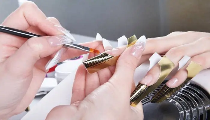 Belleza Profesional en Uñas de Gel, Postizas y Acrílicas