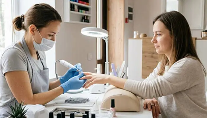 Manicurista y Pedicurista Profesional Cerca de Ti